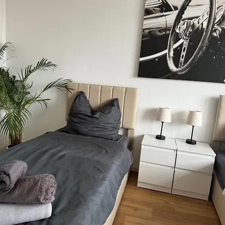 Monteur-& Eichmann *