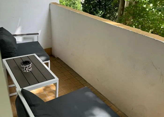 Monteur-& Eichmann Апартаменты Дрезден